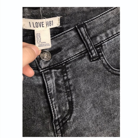 I Love H8i | High Rise Skinny Jeans in Gray Denim - Picture 4 of 9